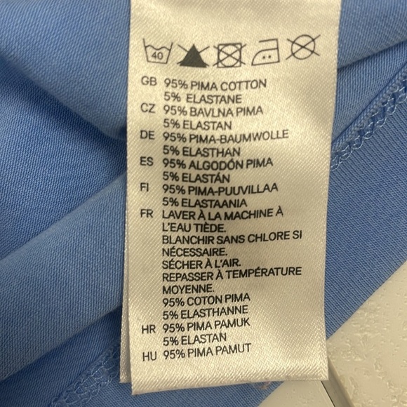 H&M Modern Classic Blue Short Sleeve Tee Scoop Neckline Stretchy Fabric Size S - Picture 2 of 11